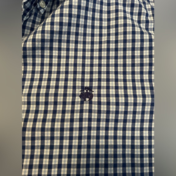 Brooks Brothers with embroidered logo Dress shirt size XL - Picture 2 of 5